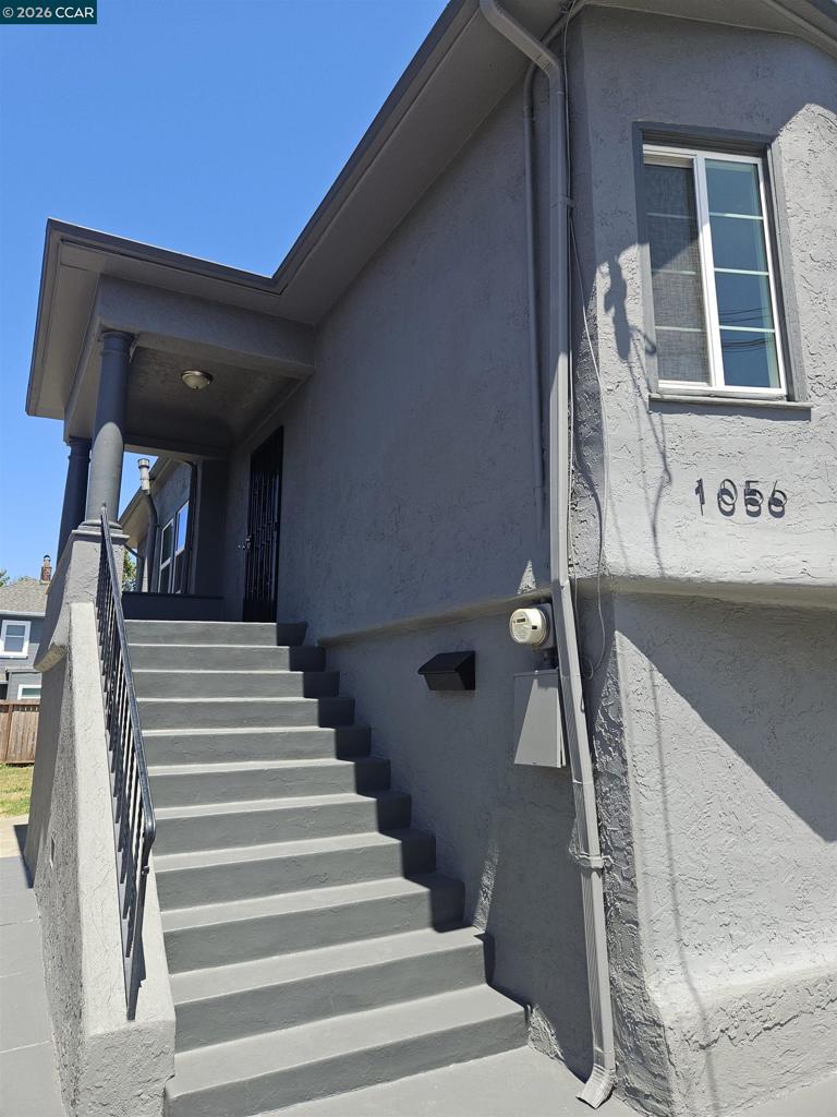 1056 55th Street, Oakland, CA 94608 — photo 1