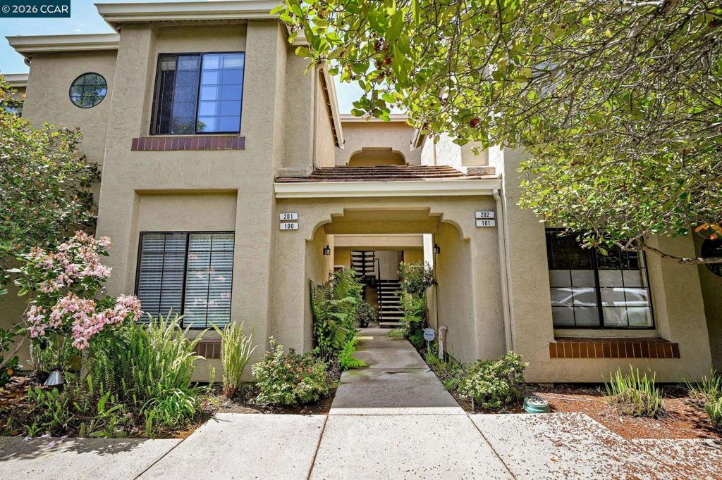 5012 Lakeview Dr 201, San Ramon, CA 94582 — photo 1