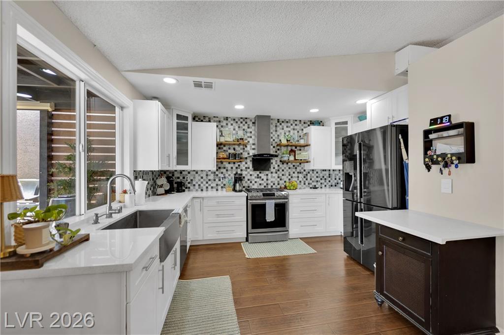 530 Grape Drive, Henderson, NV 89015 — photo 1