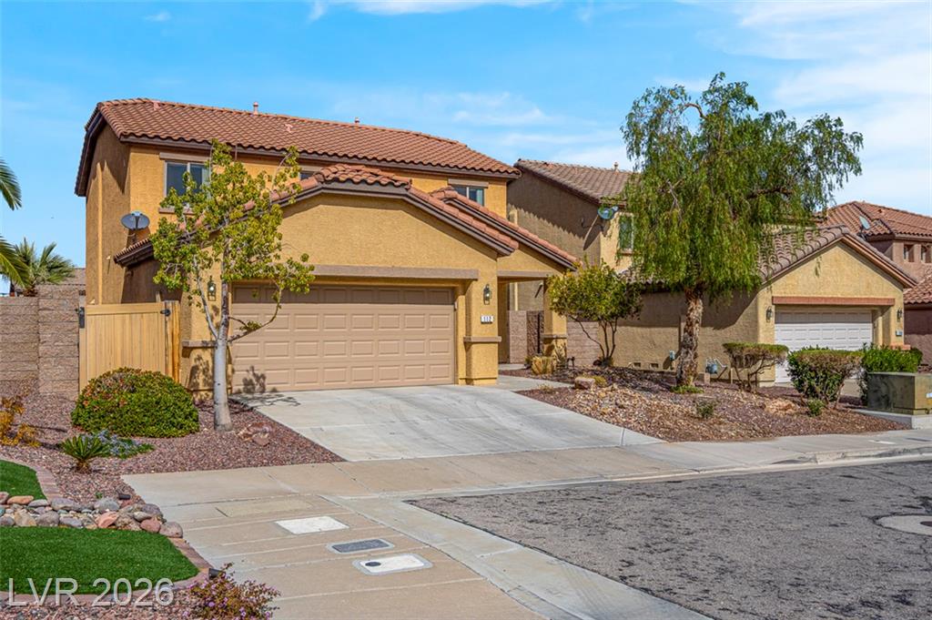 112  Newmiller Street, Henderson, NV 89002 — photo 1
