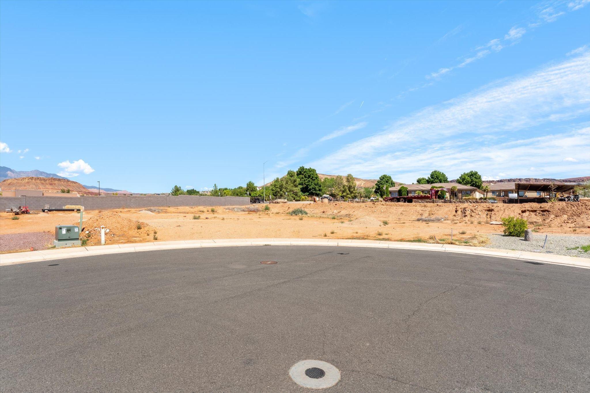 711 E Crew CT, Washington, UT 84780