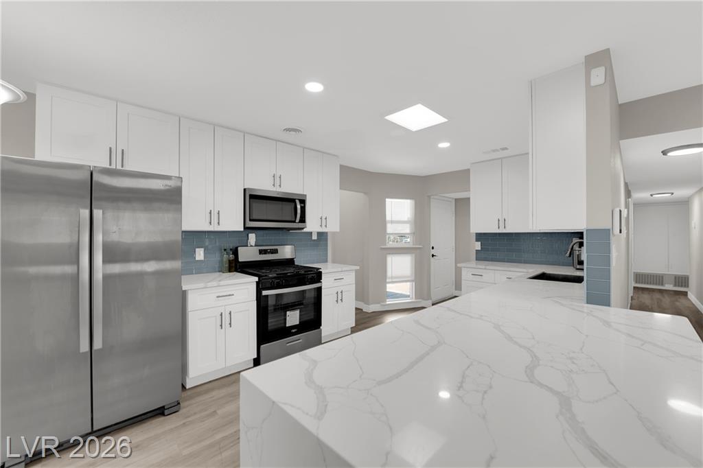 2506 Winterwood Boulevard, Las Vegas, NV 89142 — photo 1