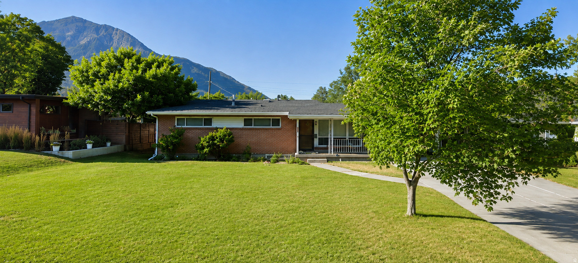 3242 E BON VIEW DR, Salt Lake City, UT 84109 — photo 1