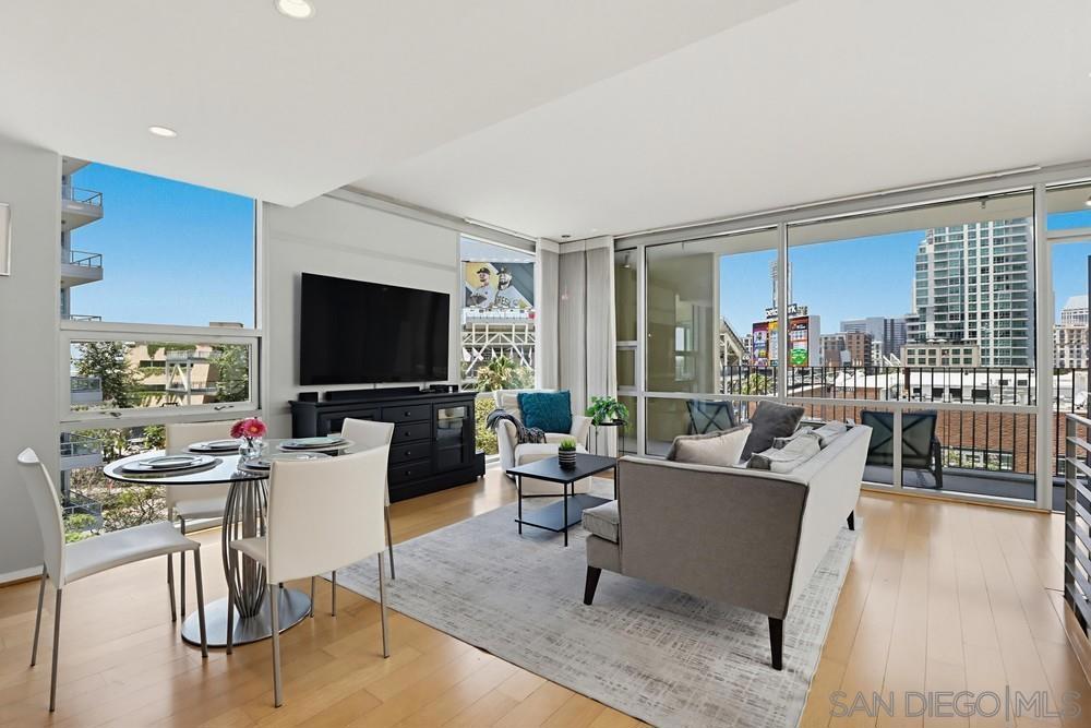 321 10Th Ave 512, San Diego, CA 92101 — photo 1