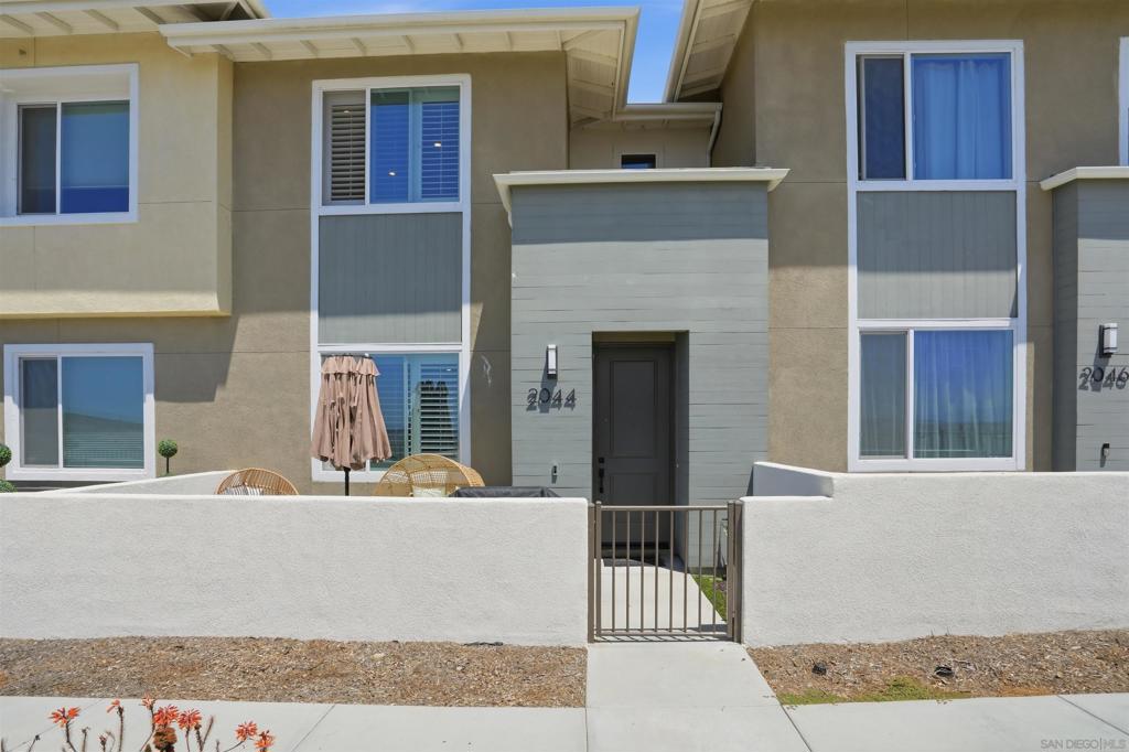 2044 BLUESTONE CIR., Chula Vista, CA 91913 — photo 1