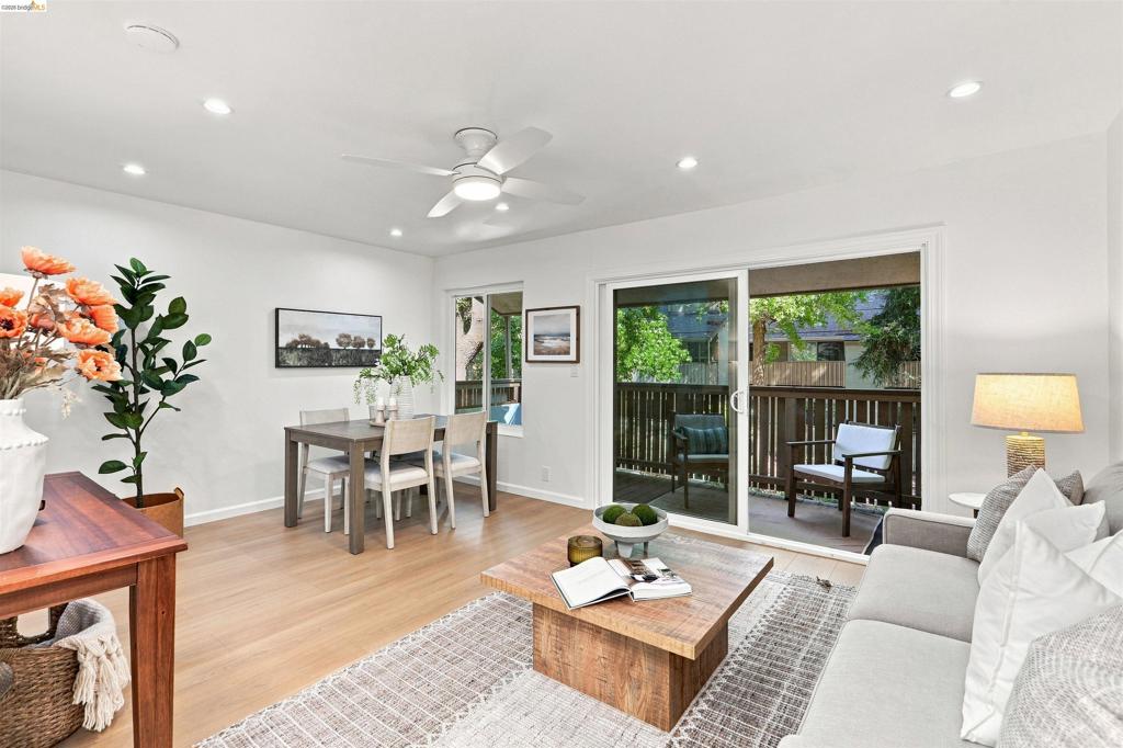 2704 Oak Rd 75, Walnut Creek, CA 94597 — photo 1