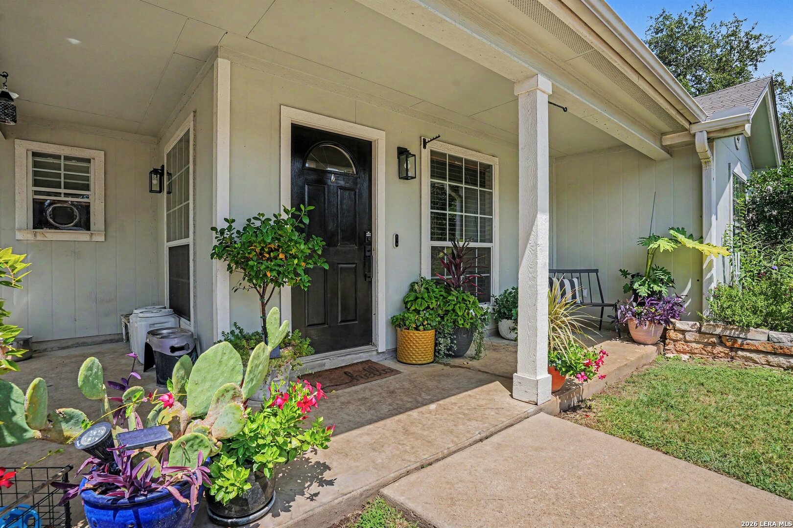 2092 STALLION SPRINGS DR