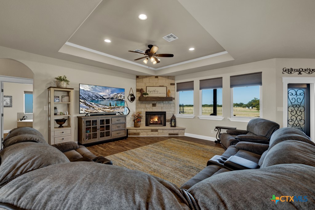 8383 State Highway 123