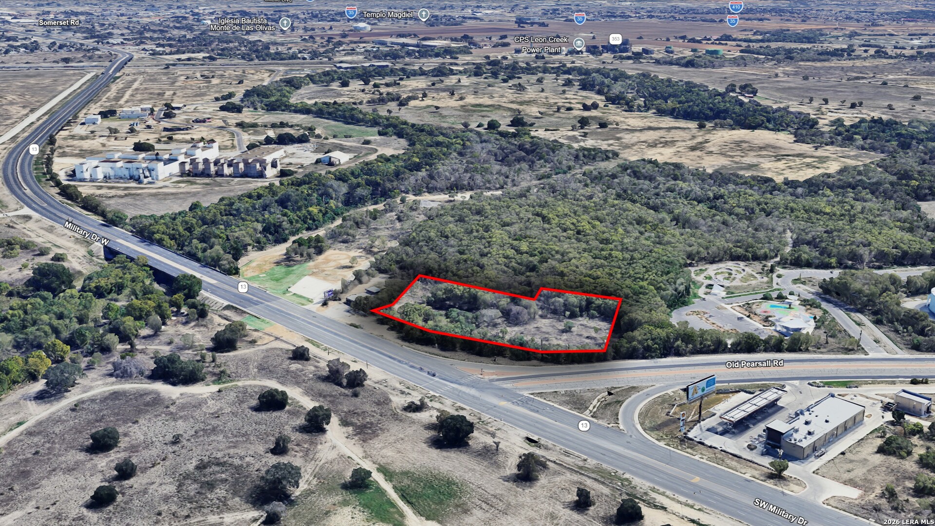 4654 W Military, San Antonio, TX 78242 — photo 1