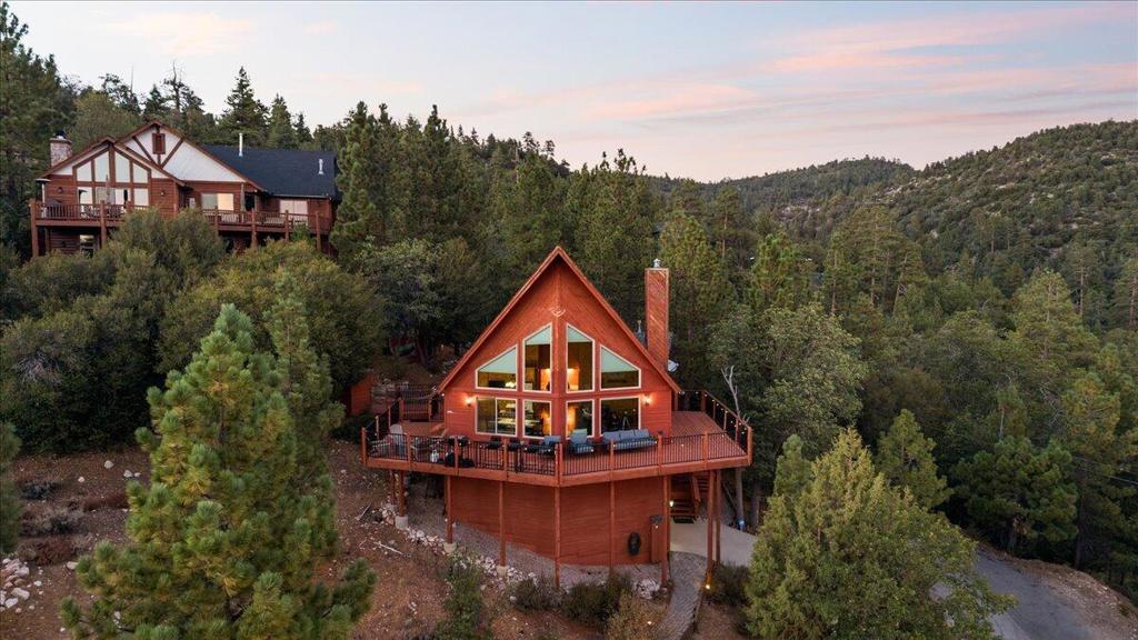 1309 Ridge Road
