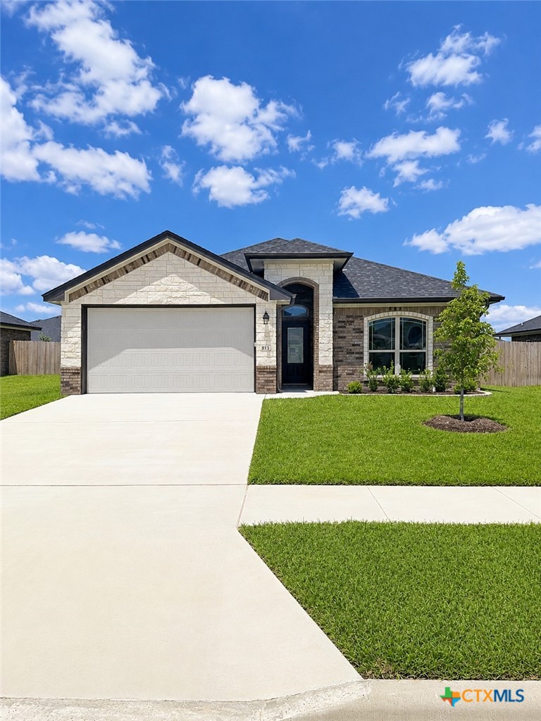 813 Waylon Circle, Killeen, TX 76542 — photo 1