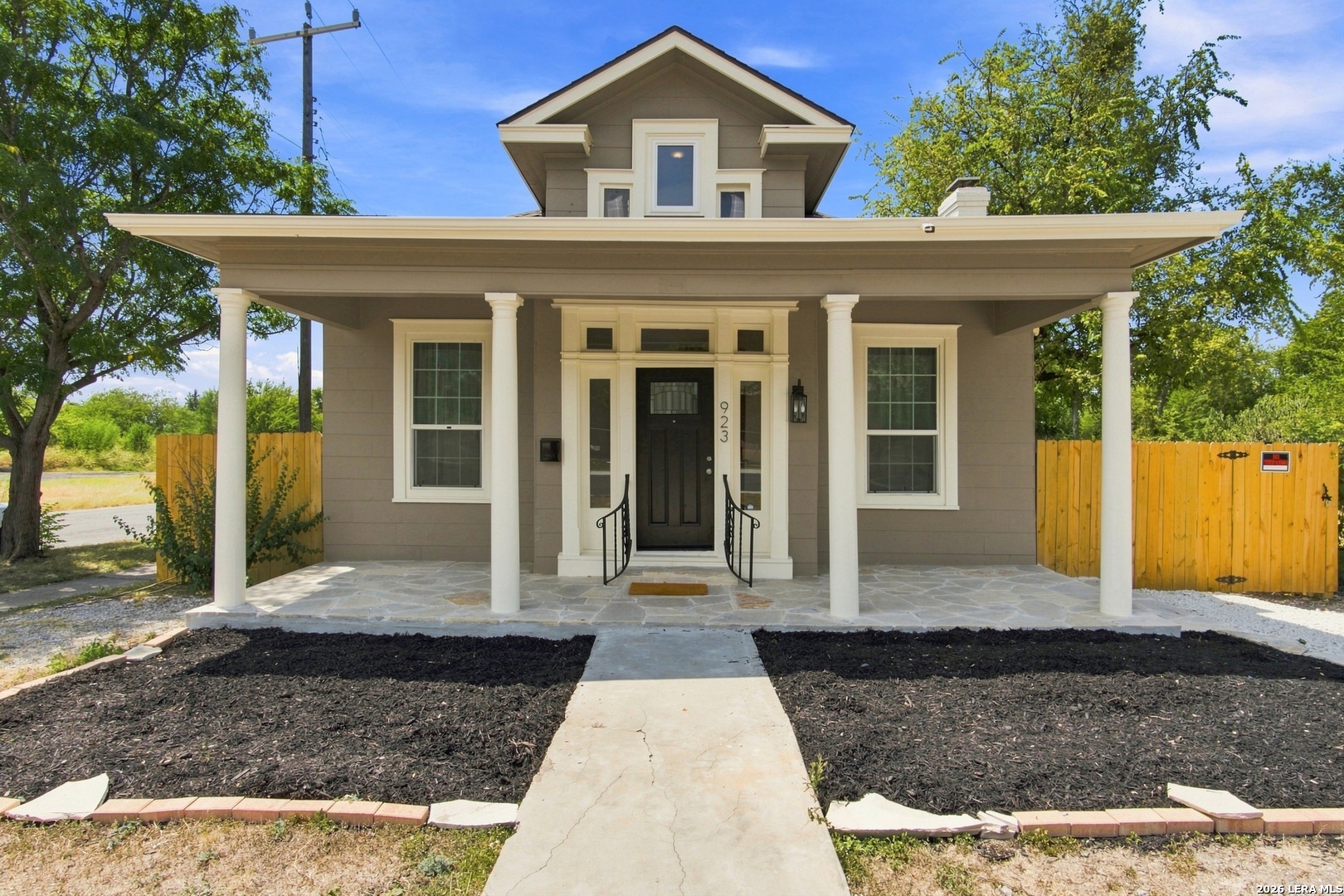 923 SAINT ANTHONY AVE, San Antonio, TX 78210 — photo 1