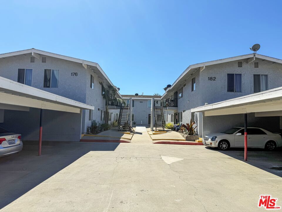 176 W Ramona Street, Ventura, CA 93001 — photo 1