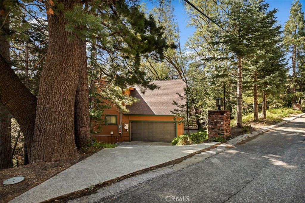109 Old Toll, Blue Jay, CA 92317 — photo 1