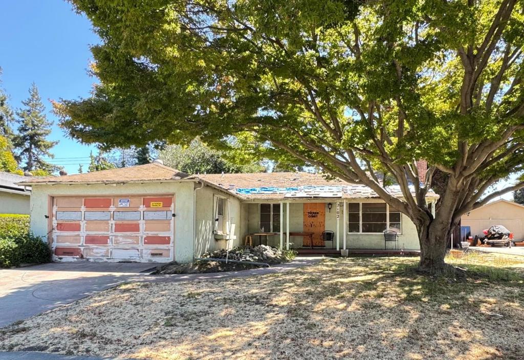 2102 Walnut Grove Avenue, San Jose, CA 95128 — photo 1