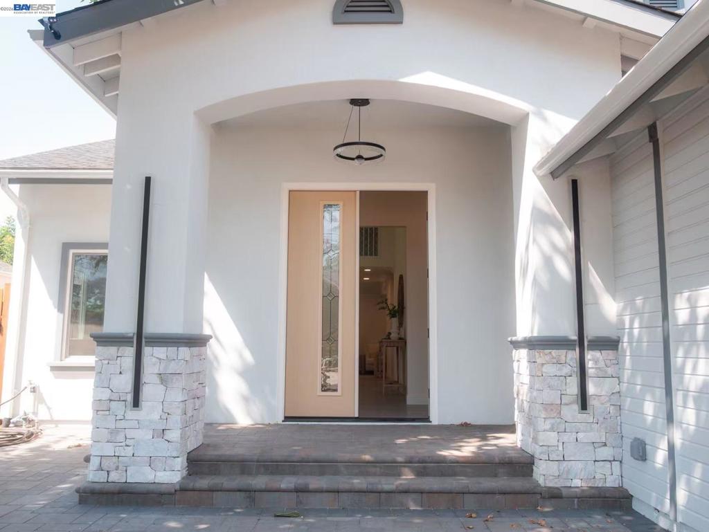 2521 Coconut Dr, San Jose, CA 95148 — photo 1