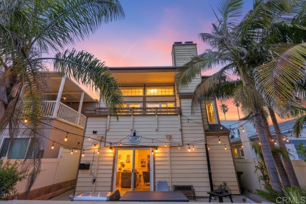728 Jamaica Court, San Diego, CA 92109 — photo 1