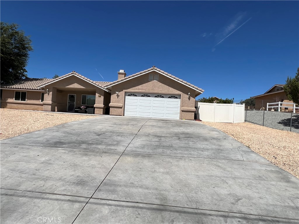 9220 Jacaranda, Hesperia, CA 92345 — photo 1
