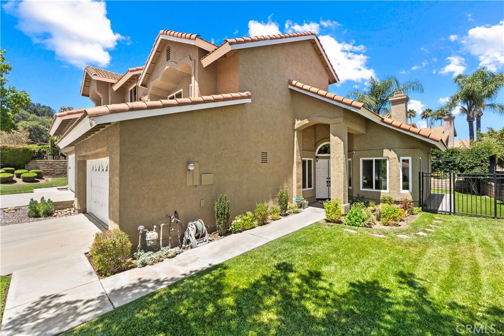 6041 E Queens Drive, Anaheim Hills, CA 92807 — photo 1