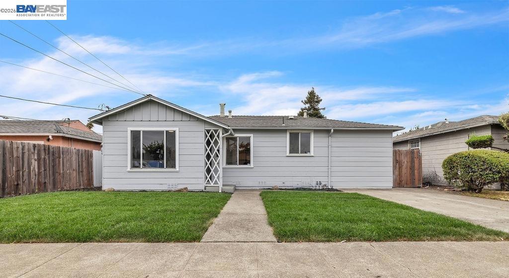 172 Hunter Ave, Oakland, CA 94603 — photo 1