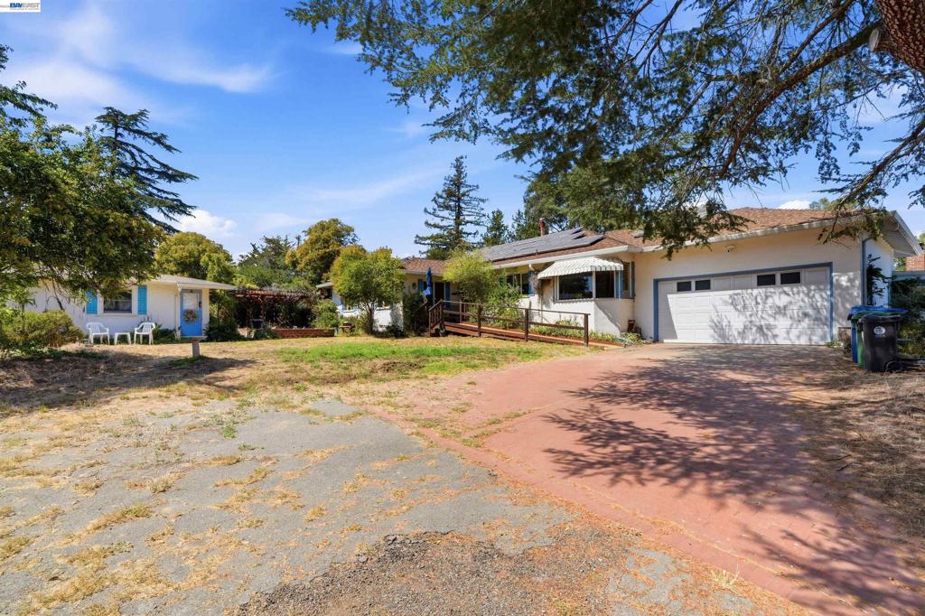 4618 Ewing Rd, Castro Valley, CA 94546 — photo 1