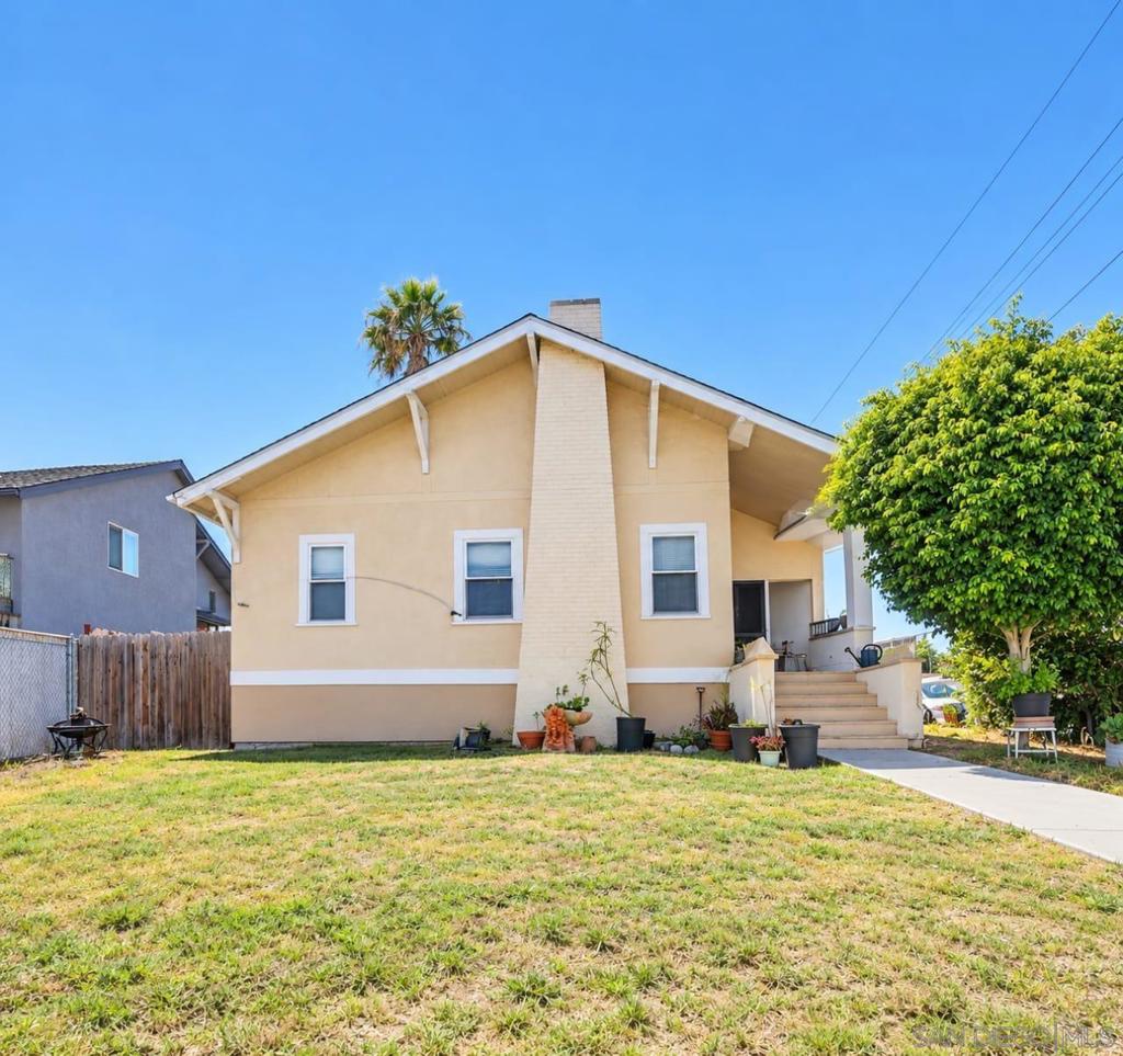 304 Milbrae St, San Diego, CA 92113 — photo 1