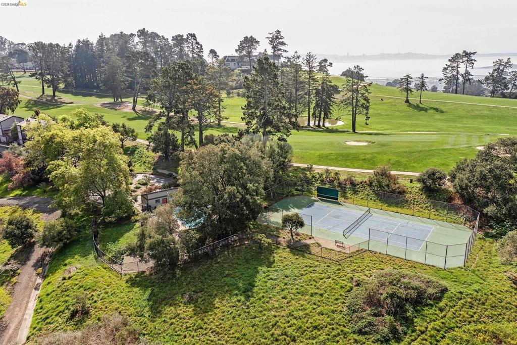 407 Vista Heights Rd, El Cerrito, CA 94530 — photo 1