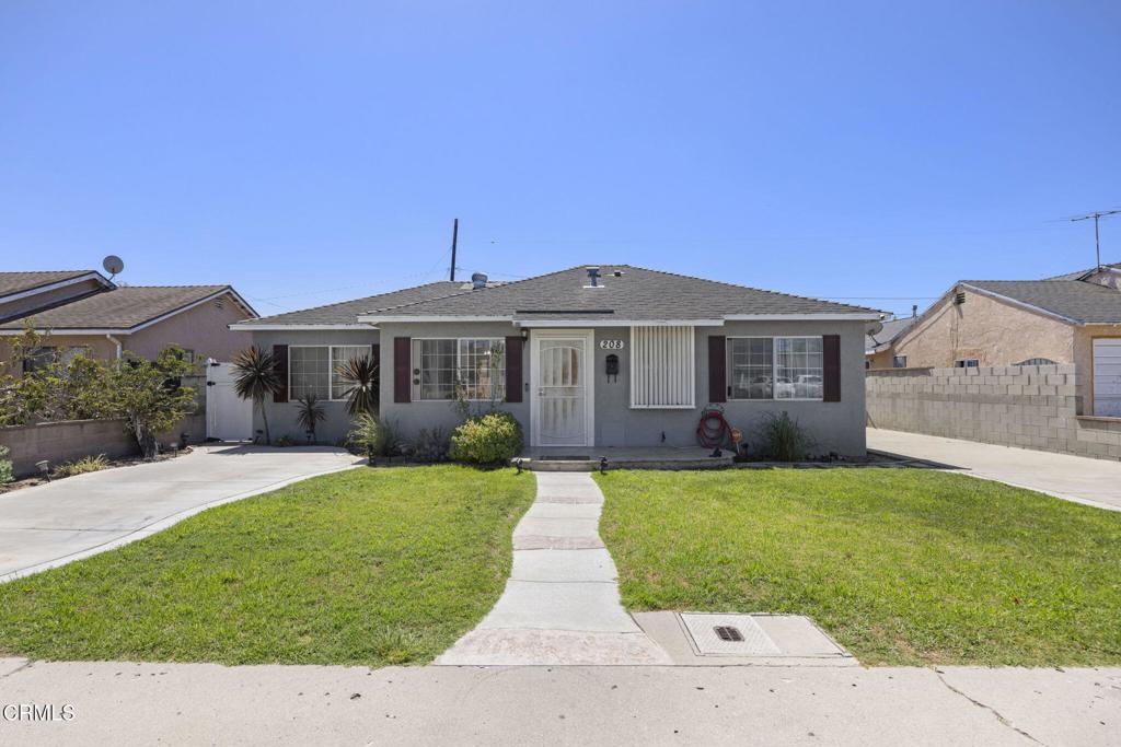 208 Lark Street, Oxnard, CA 93033 — photo 1