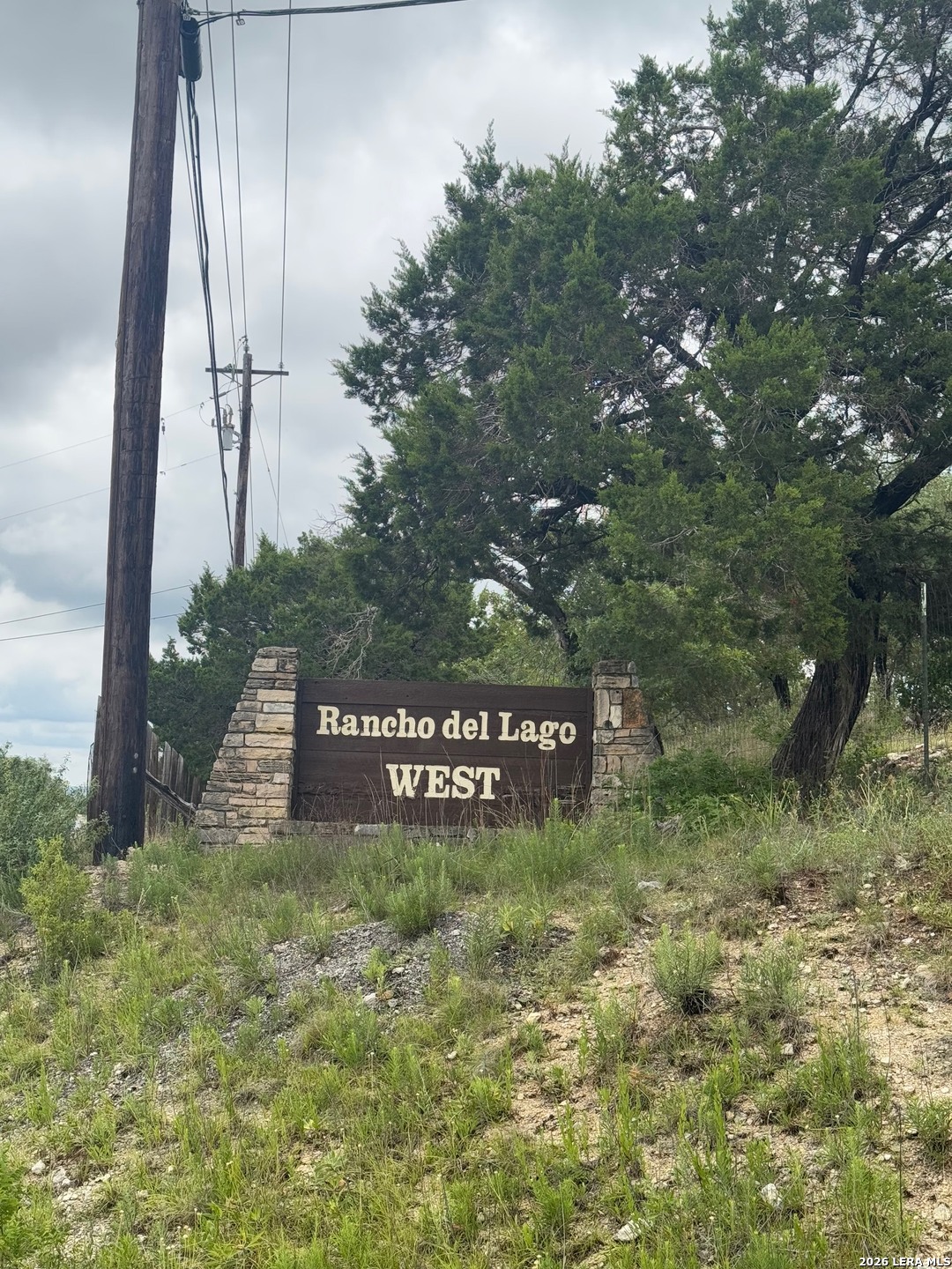 853 Rutherford, Fischer, TX 78623 — photo 1