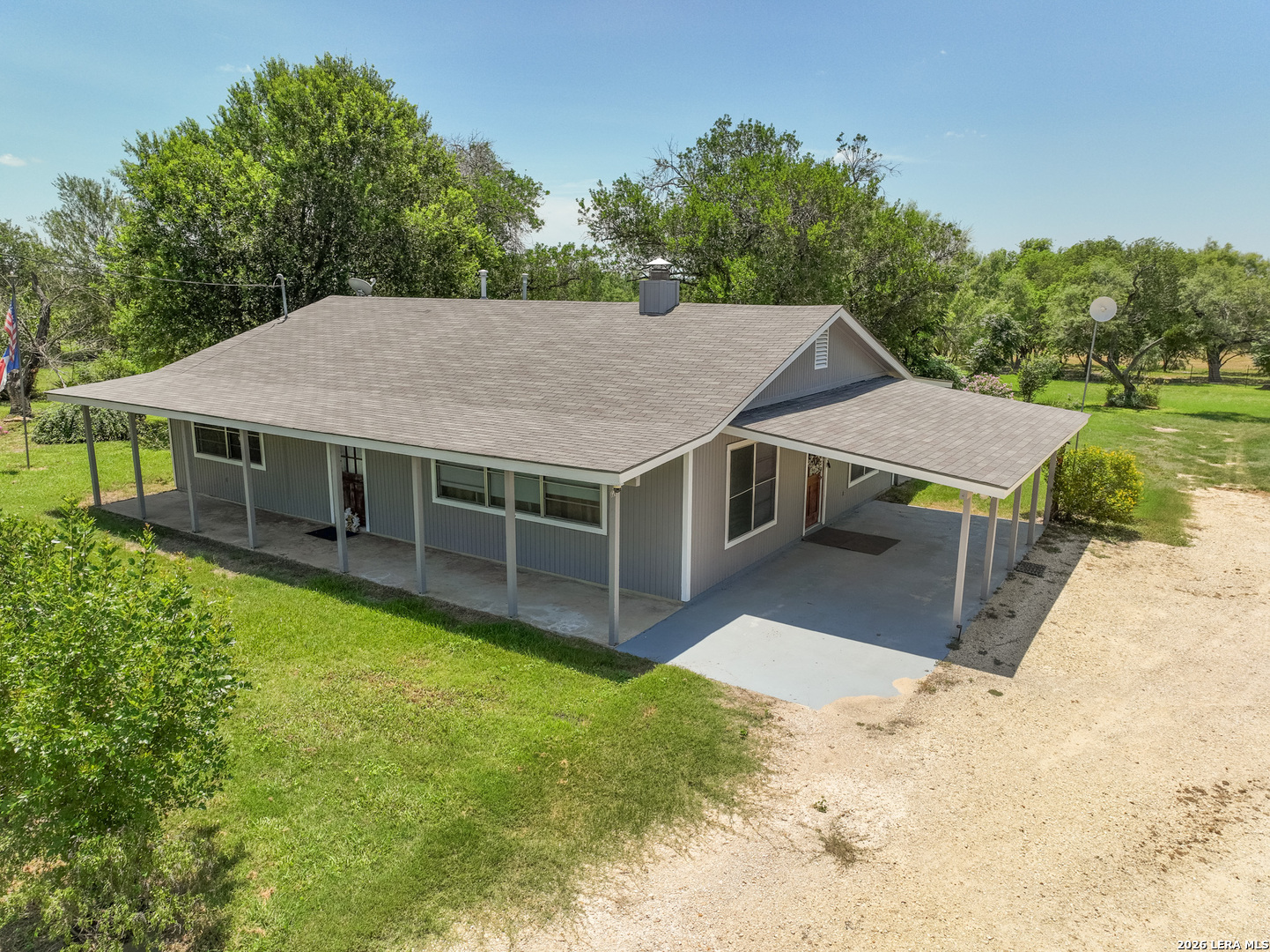 390 W County Road 5719, Devine, TX 78016 — photo 1