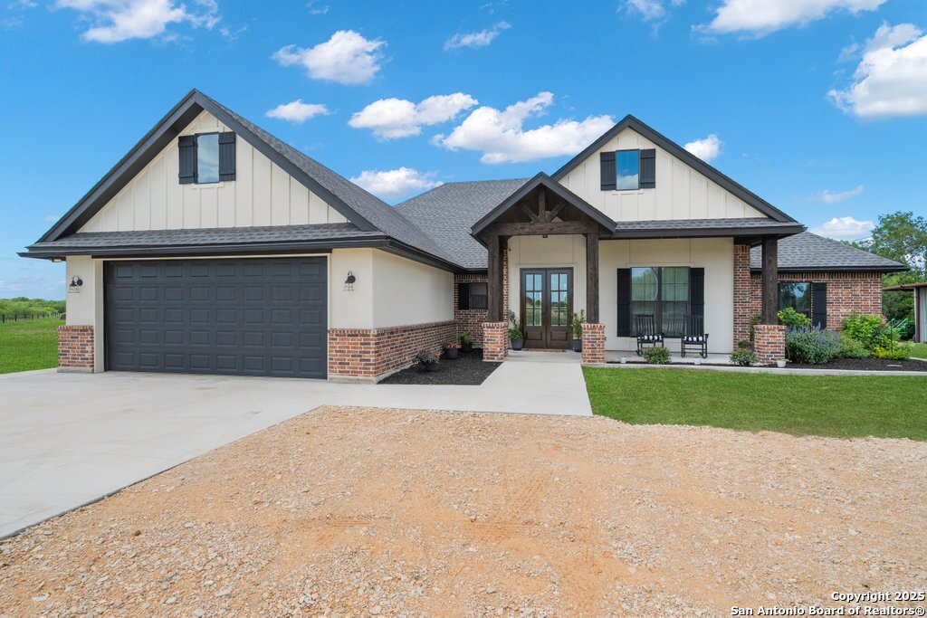1212 Engler Dairy, Seguin, TX 78155 — photo 1