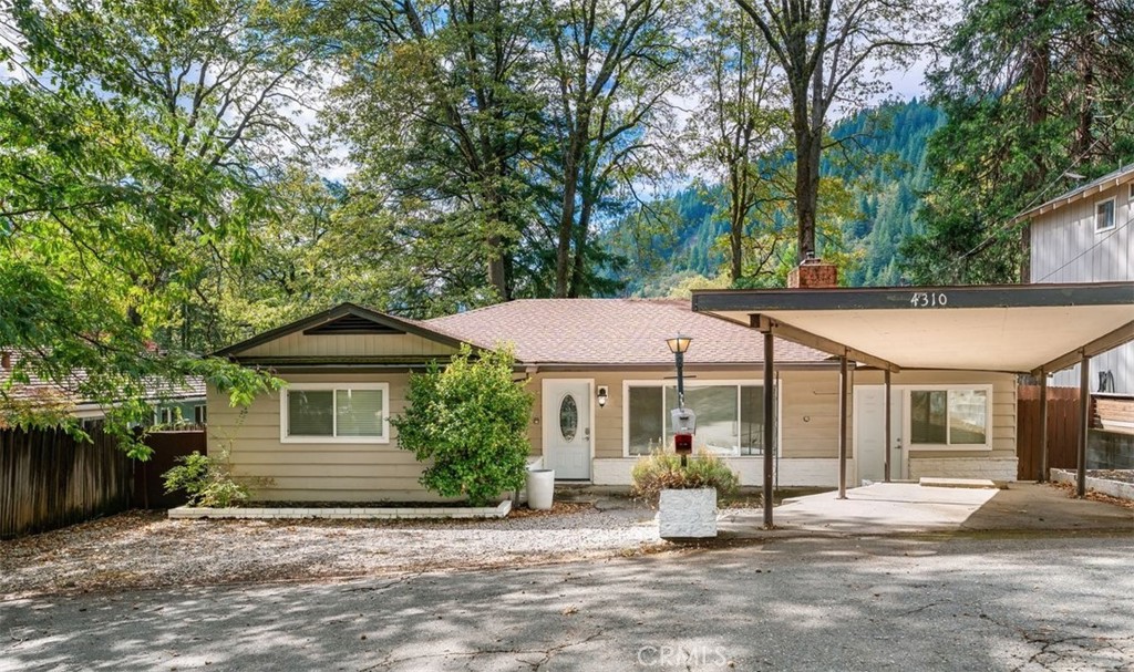4310 Buckboard Ln, Dunsmuir, CA 96025 — photo 1