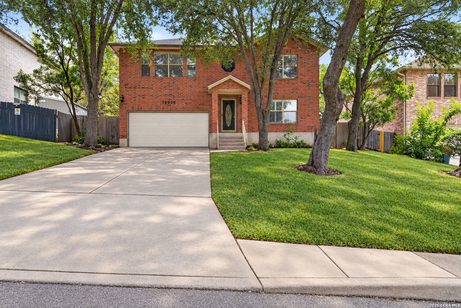 10906 ALBEON PARK DR S, San Antonio, TX 78249 — photo 1
