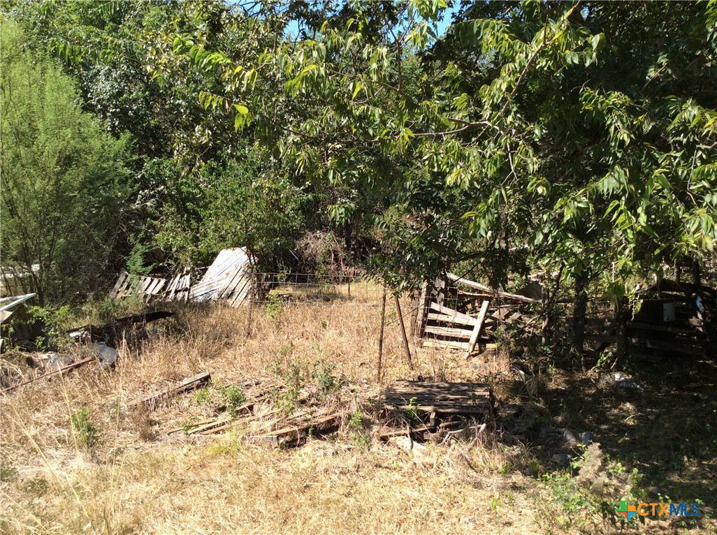 000 US-HWY-87-S, Cuero, TX 77954 — photo 1