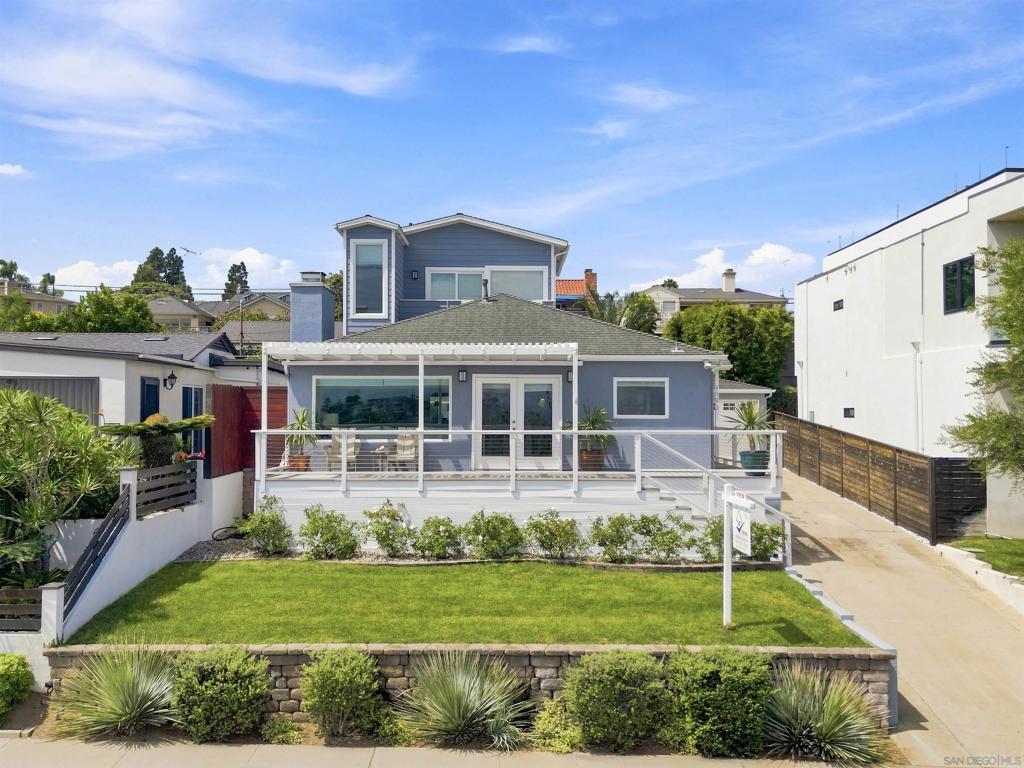 1122 Catalina Blvd, San Diego, CA 92107 — photo 1