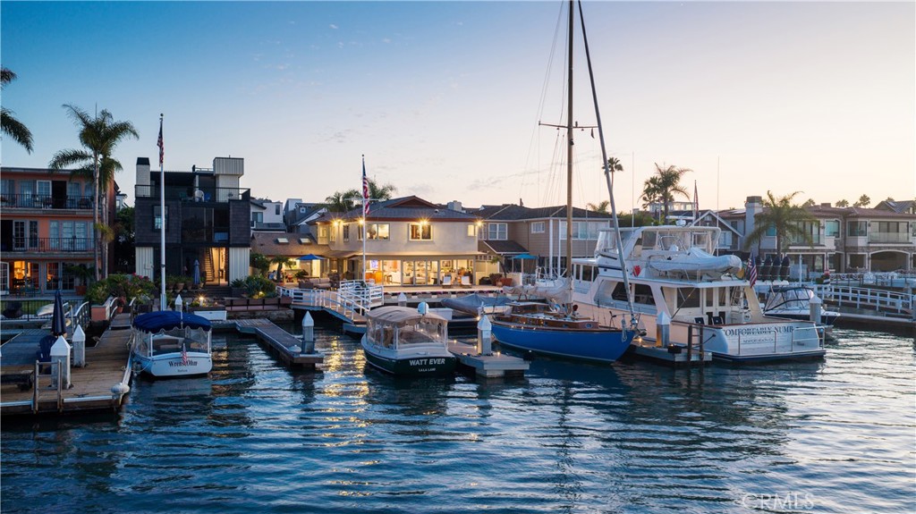 1114 E Balboa Boulevard, Newport Beach, CA 92661 — photo 1