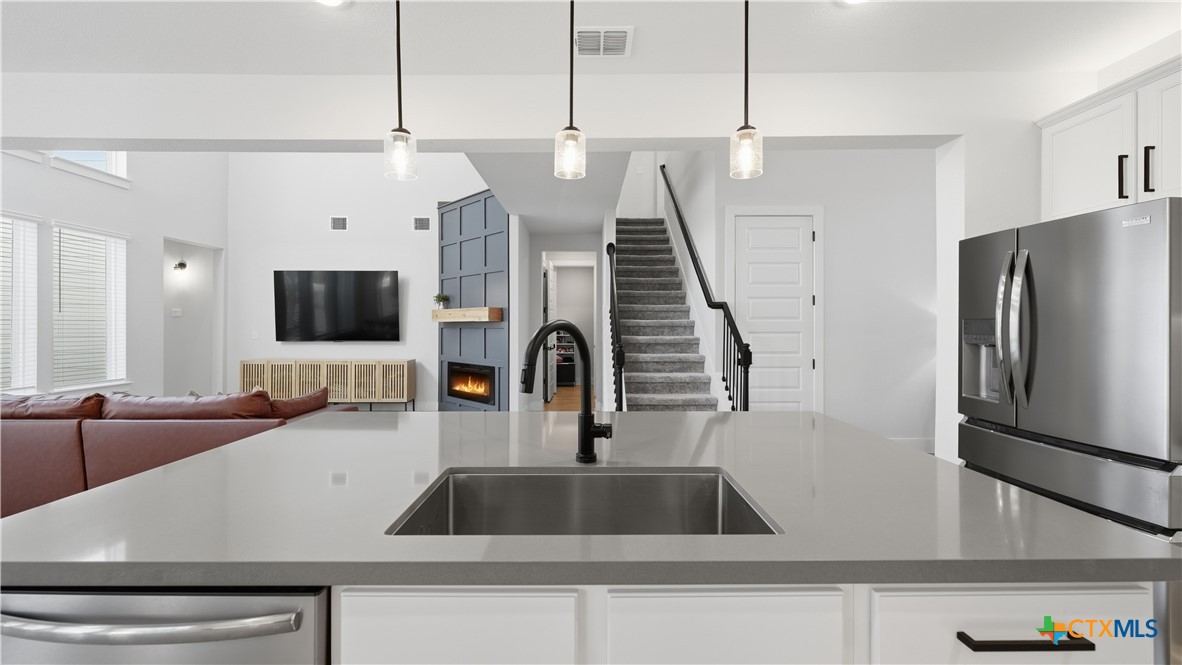 195 Grand Canyon, Kyle, TX 78640 — photo 1