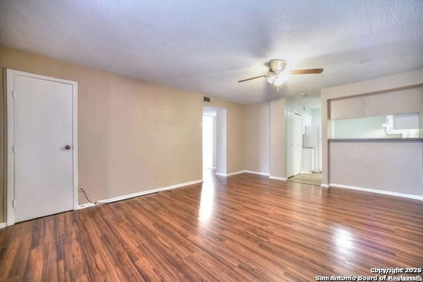 3243 Nacogdoches Rd, ,  78217 — photo 1