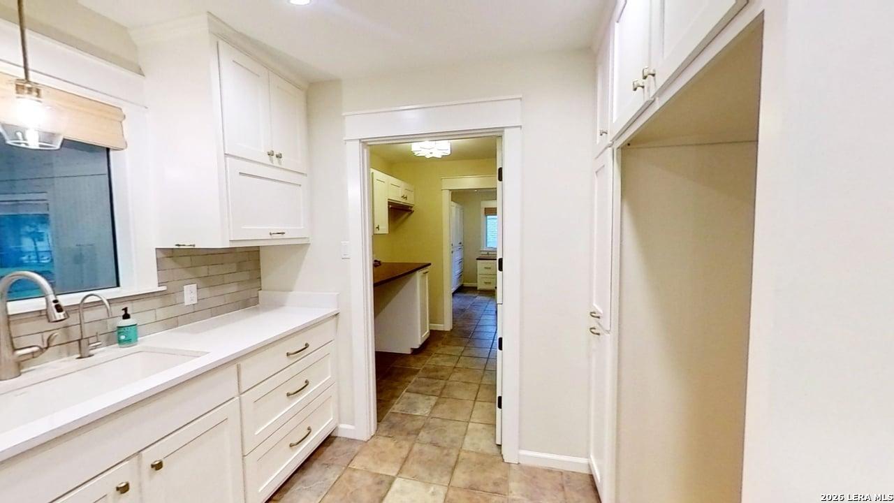 805 Timber, New Braunfels, TX 78130 — photo 1