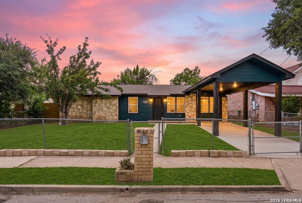 1534 Betty St, San Antonio, TX 78224 — photo 1