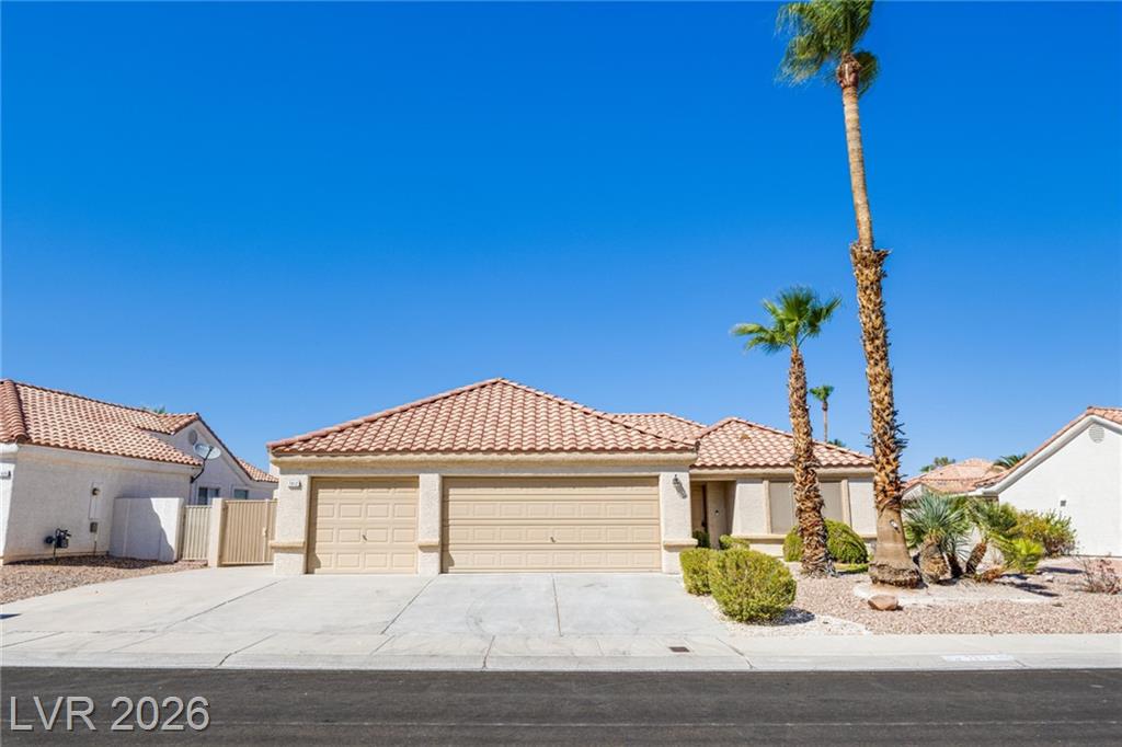 7812  Wedlock Lane, Las Vegas, NV 89129 — photo 1