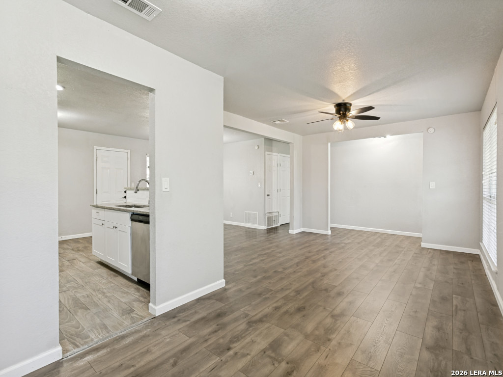 7247 GLEN HL, , 78239 — photo 1