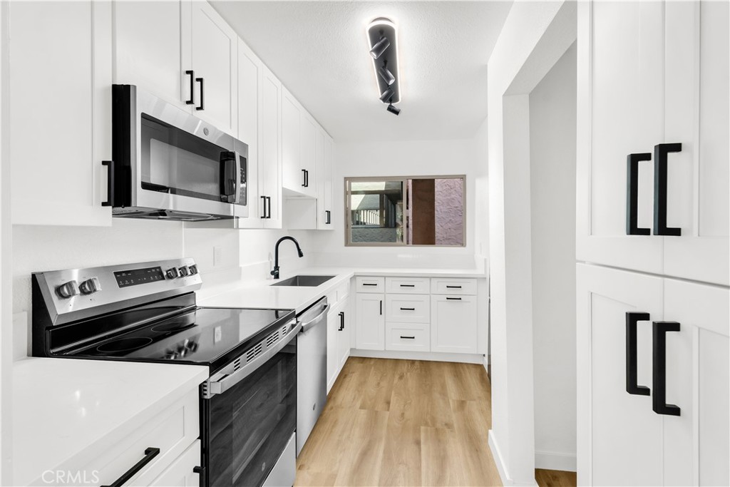2514 Clairemont 107, San Diego, CA 92117 — photo 1