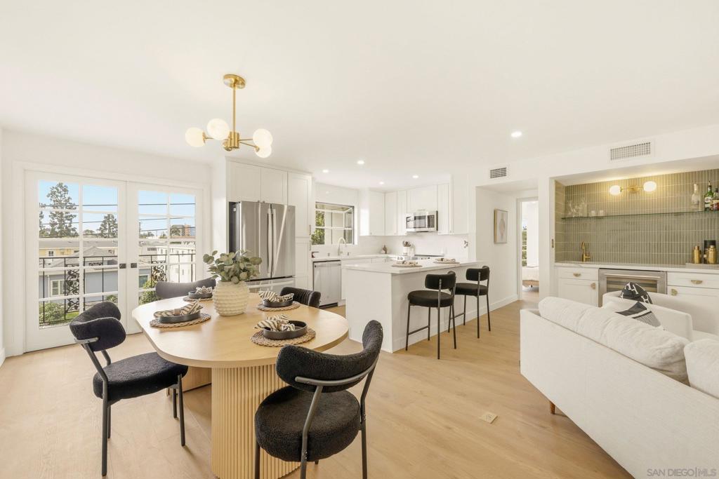 1263 Robinson 13, San Diego, CA 92103 — photo 1