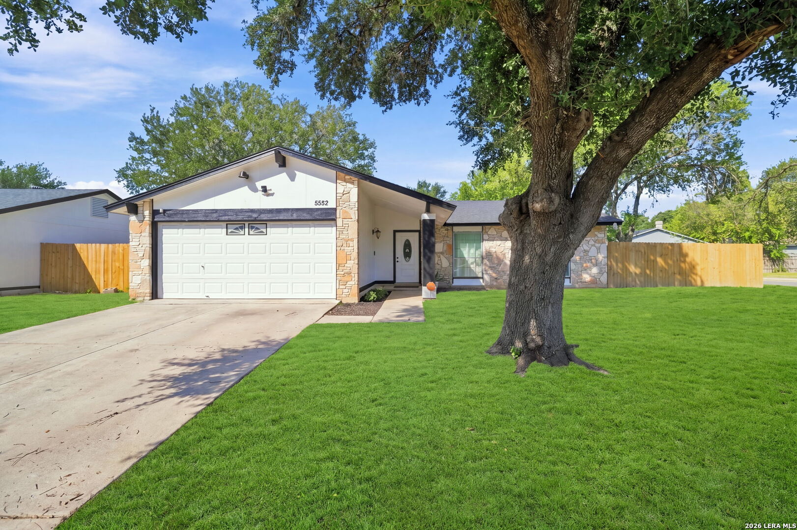 8242 Meadow Swan St, San Antonio, TX 78251 — photo 1