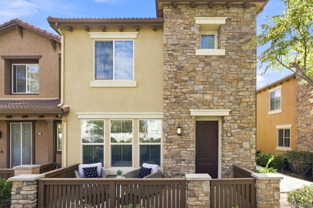 10782 New Grove Trail 82, San Diego, CA 92130 — photo 1