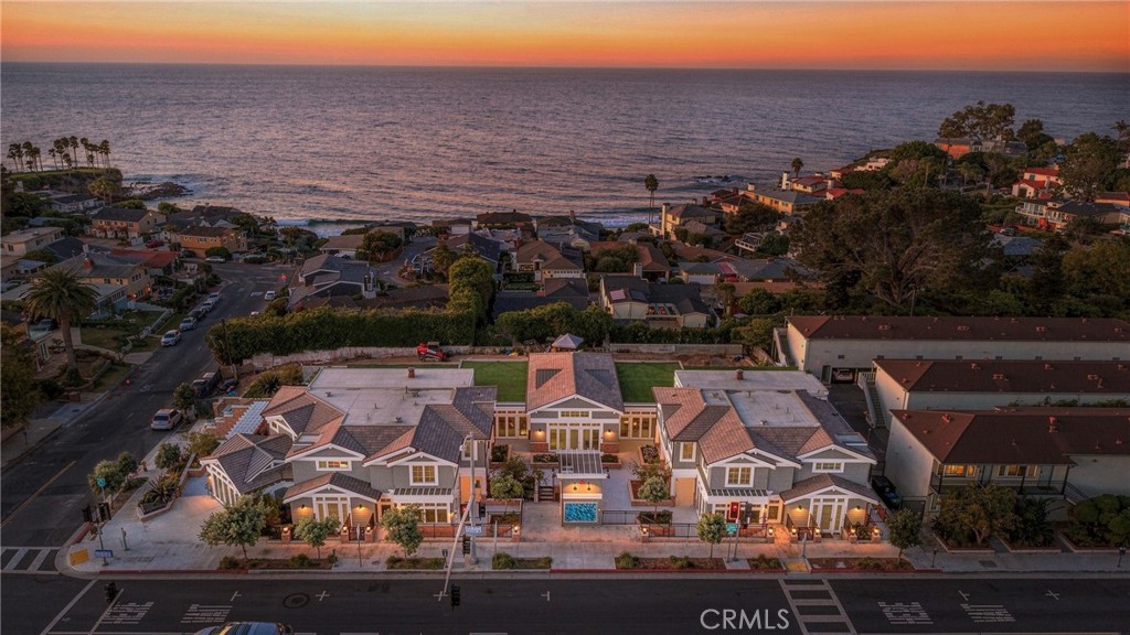 1369 N Coast Highway