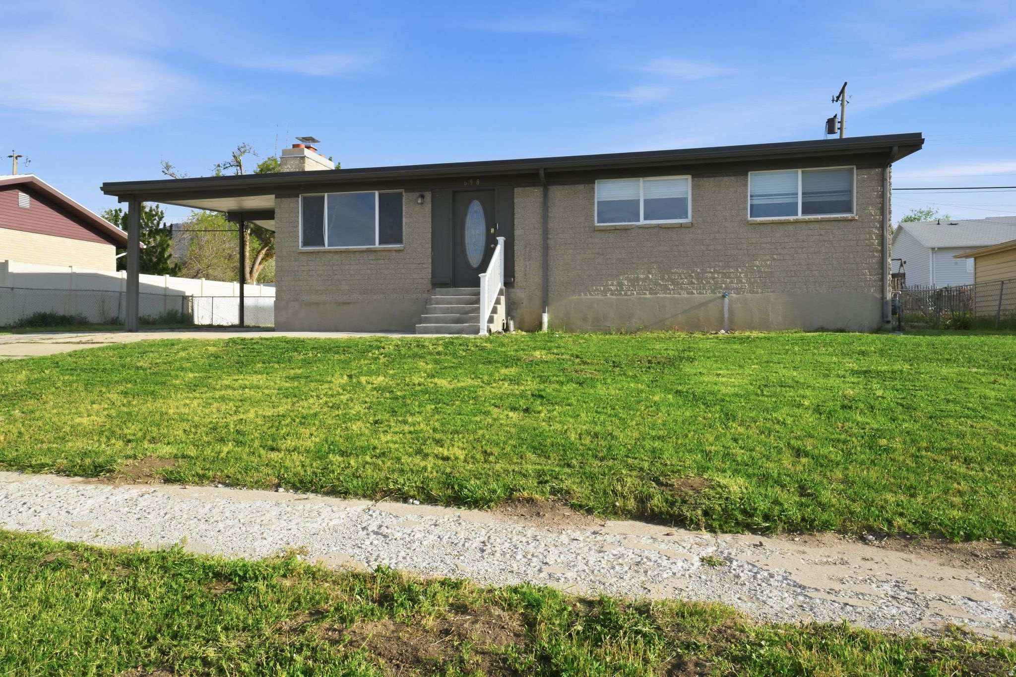 698 E OQUIRRH AVE, Tooele, UT 84074 — photo 1