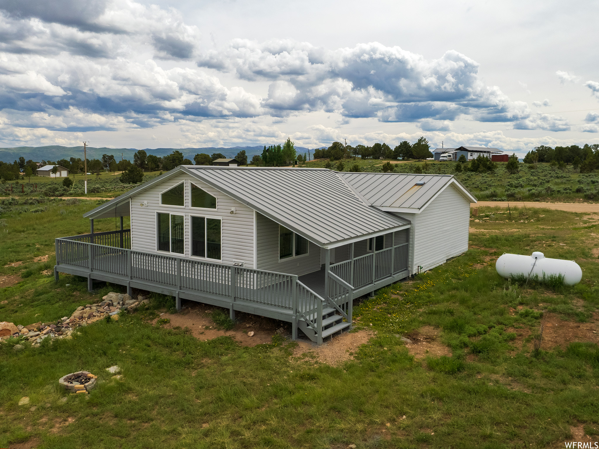 46250 W BANDANNA DR, Fruitland, UT 84027 — photo 1