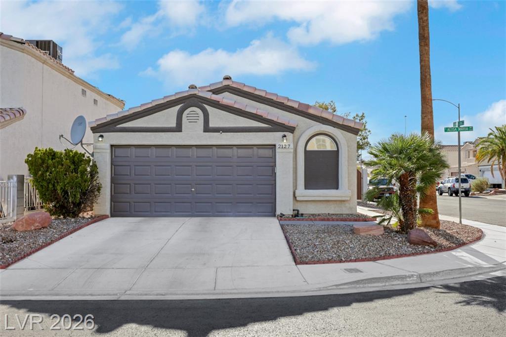 2127  ALISA MARIA Way, Las Vegas, NV 89104 — photo 1